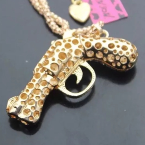 Gold Plated Red Crystal Gun/Pistol Pendant Necklace - Picture 14 of 16